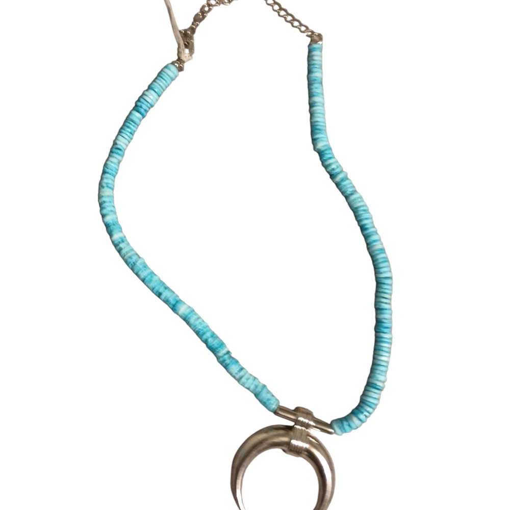 Turquoise Beaded Necklace with Silver Pendant.